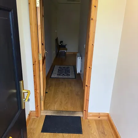 2 Bed On The Main Street Lejlighed