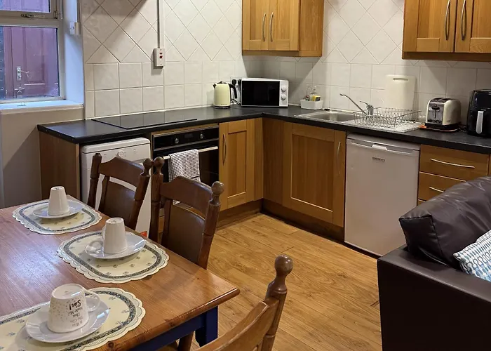 2 Bed On The Main Street