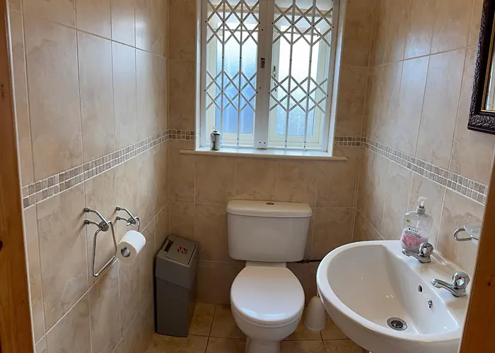 2 Bed On The Main Street Lejlighed