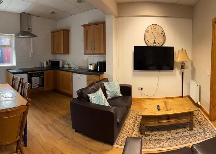 2 Bed On The Main Street * Clogherhead